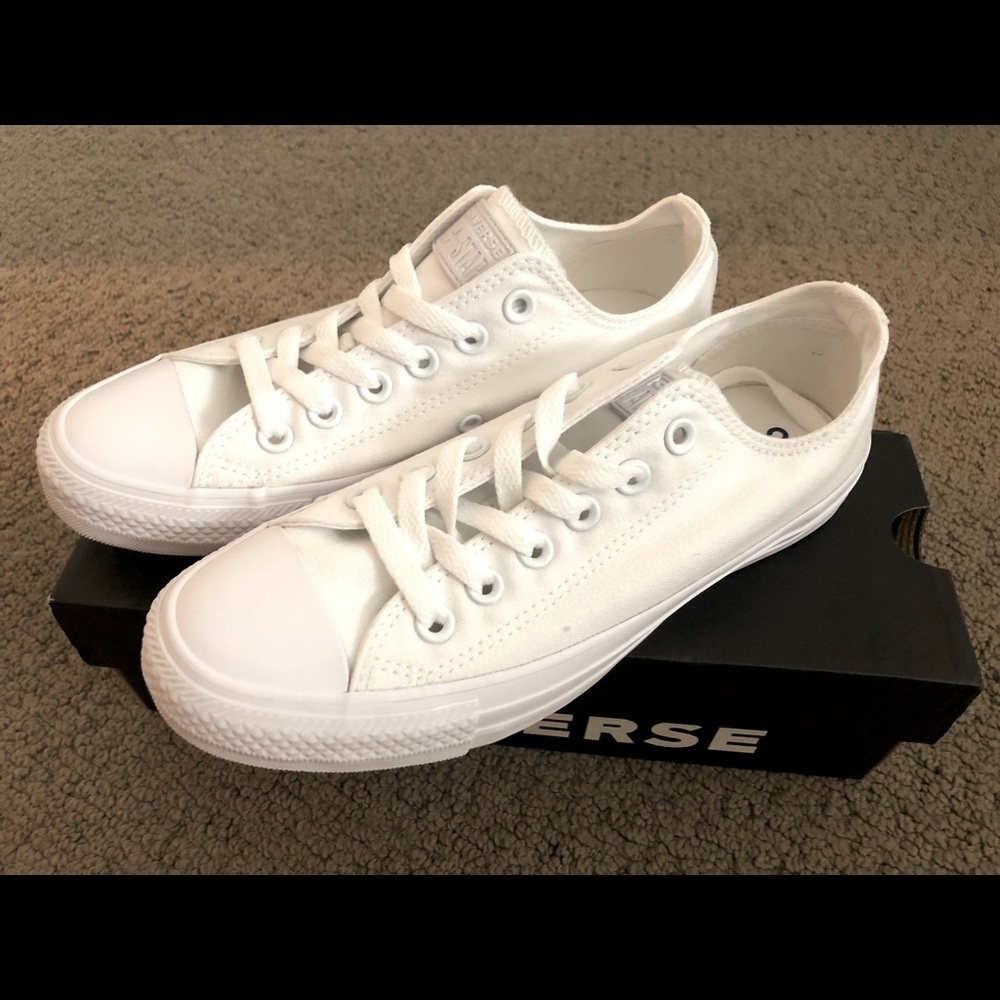 Converse White Monochrome Size 7
